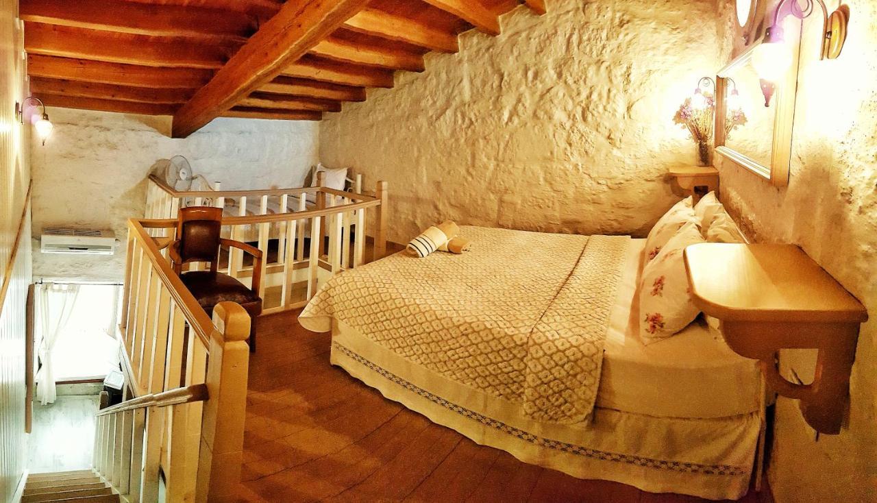 Lilyum Alacati - Tas Ev Экстерьер фото